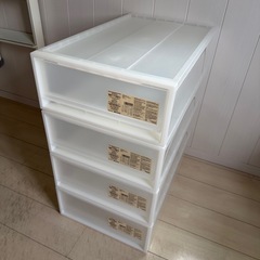 無印良品　収納ボックス4つの画像