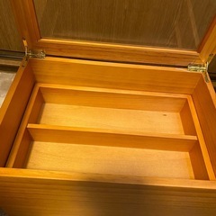 新品未使用 小物収納  天板ガラス トレー2個の画像