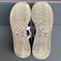 アシックスレディーススニーカー
の画像