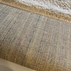 IKEA 絨毯マット　しっかりめ　重いですの画像