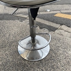 ◆早い方優先!! カウンターチェア ホワイト☆昇降機能付き!!の画像