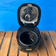 Panasonic IH炊飯器　2018年製の画像