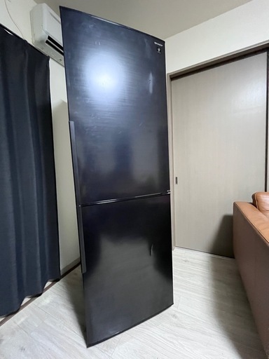 2021年SHARP SJ-AK31F-B 事務所で使っていた冷蔵庫。飲み物しか入れていなかった冷蔵庫のため美品です！