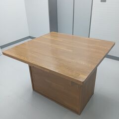 【無料！】机/折り畳みデスク/折り畳み机/収納机/使用済みの画像