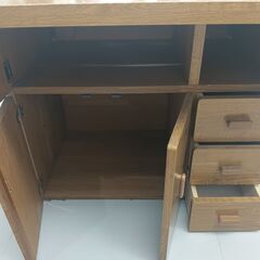 【無料！】机/折り畳みデスク/折り畳み机/収納机/使用済みの画像