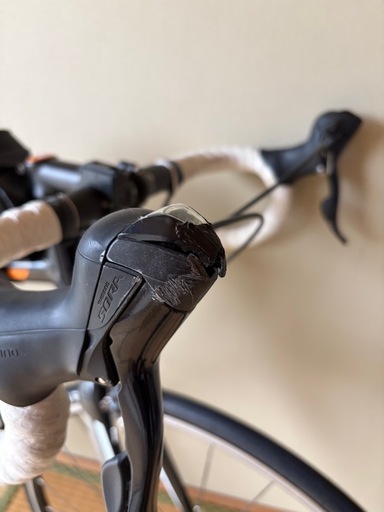 ロードバイク　TREK 黒　自転車
