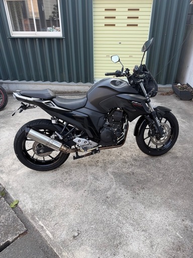 ヤマハ　FZ25 250cc    FI車　実働　自賠責たっぷり