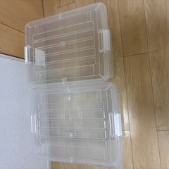 衣装ケース2つの画像