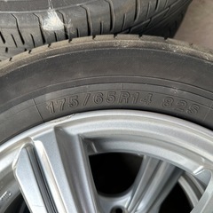【引取日限定】バリ溝　サマータイヤ　ホイールセット　175/65R14  の画像
