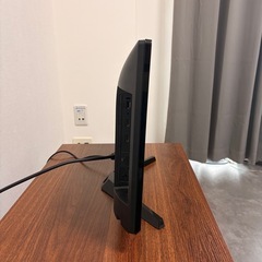 4/4まで【配送可】小型テレビ＋すぐ使えます(24〜32インチ前後）ケーブル付きの画像