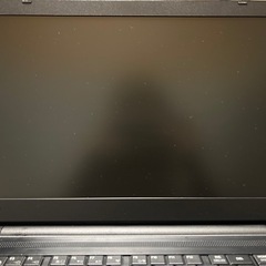 東芝 ノートパソコンの画像