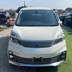 H28セレナ ライダーVセレクションブラックレザー/車検2年付/プロパイロット/純正ナビ/両側パワスラ/フリップダウン/アラウンドビューの画像