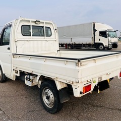 軽自動車　/　スズキ　キャリイ　トラック　KCエアコン・パワステ　/　4WD / 車検8年11月　/ 7万キロ　/ フロアMT の画像