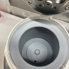 【中古】電機ポット3.3リットル　動作確認済【G0330IC】の画像