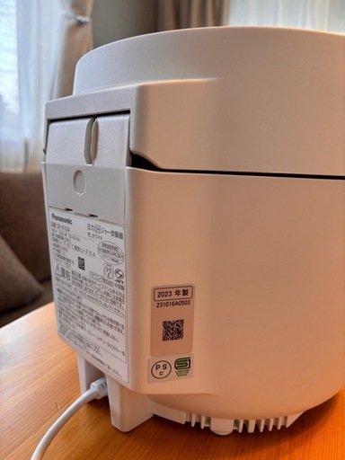【美品】23年製　Panasonic炊飯器　5合