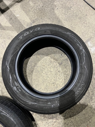 （中古）ノーマルタイヤ 2本 175/65/R15