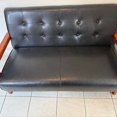 【美品】カリモク風レザー調ソファの画像