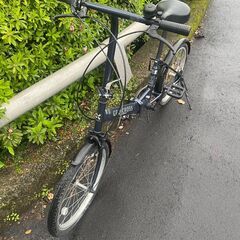 リサイクルショップどりーむ鹿大前店　No.695 折り畳み自転車　ネイビーカラー　ギア切替6段変速🎵　折り畳み可能で便利♪　状態良好♪の画像