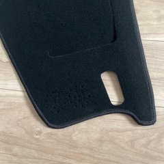 50系　RAV4 ダッシュボードマットの画像