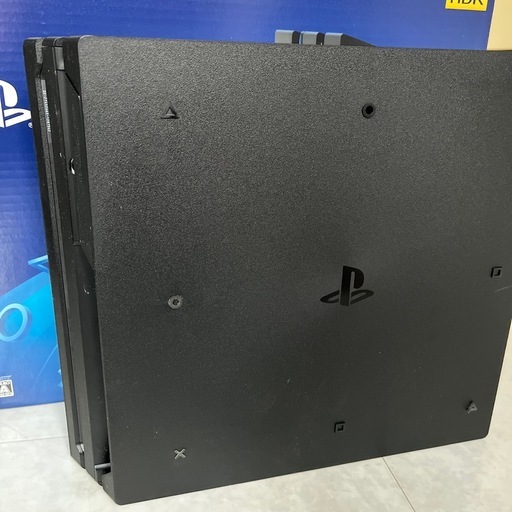 PS4プロ　2TBジェットブラック