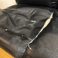 二人掛けソファ　黒レザーの画像