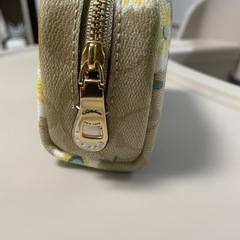 coach コーチ　ポーチ　の画像