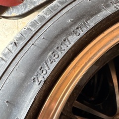 17インチ アルミホイールの画像