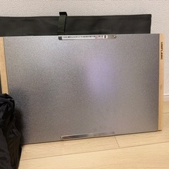 【総額4.4万円超・1回のみ使用】ユニフレーム焚き火テーブル・ユニセラ・チェア一式の画像