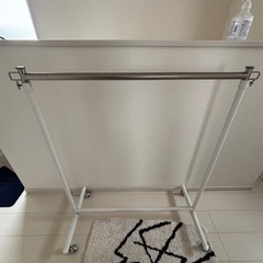 受け渡しの方決定　ハンガーラック2点の画像