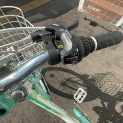 20インチ  自転車　6段切替　子供　低学年の画像