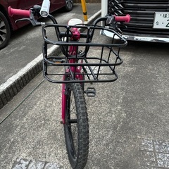 横浜市　美品 ヨツバサイクル ZERO 20インチ カゴ付 クリスタルピンク 軽量 すぐ乗れる 直接引取の画像
