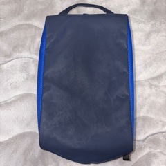 アディダスシューズ入れ　の画像