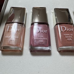 ディオールマニキュアセットの画像