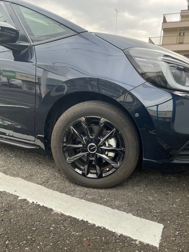 ブリヂストン185/60R15  &  アルミ
