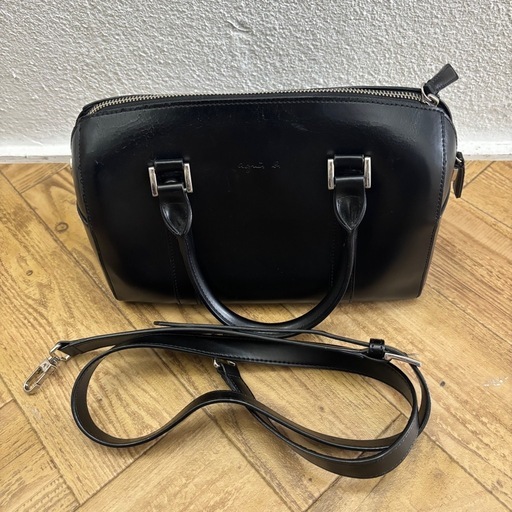 agnes b アニエスベー レザー ハンドバッグ ブラック シンプル 上品