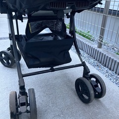 ベビーカー combiの画像