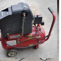 アストロプロダクツ　エアーコンプレッサーの画像