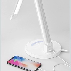 【高機能】TaoTronics LEDデスクライト（5色・7段階調光・USBポート付）の画像