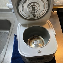 ニトリ マイコン炊飯ジャー SN-A5WHの画像