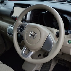 ホンダ　N-BOX   自社ローン　の画像