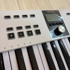 MIDIキーボード　Arturia KeyLab Essential 49　mk3の画像
