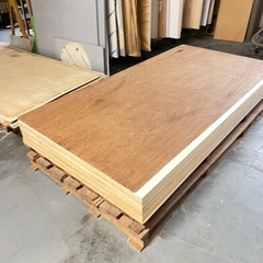ボード　木材の画像