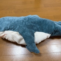サメのぬいぐるみの画像