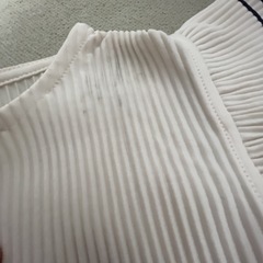 無料でどうぞ！GRLの袖フリルカットソーです☺️の画像