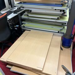 オフィス用パーテーションを差し上げますの画像