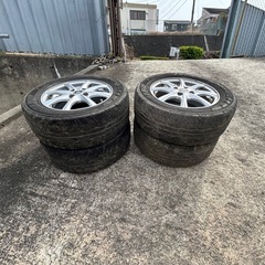 ホイル4本セットタイヤ付きの画像