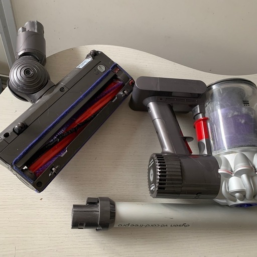不具合 Dyson V6 コードレスクリーナー ダイソン