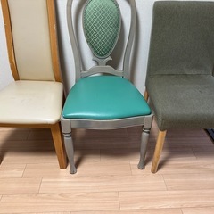 椅子の画像