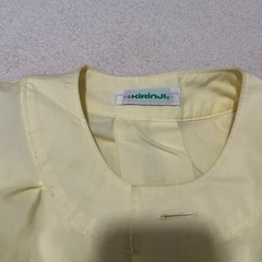 黄色スモックの画像