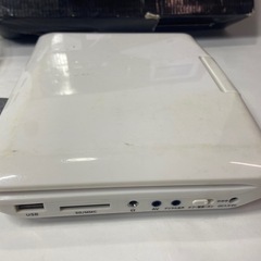 7インチ液晶DVDプレーヤー 動作品 シガーソケット付 中古品の画像